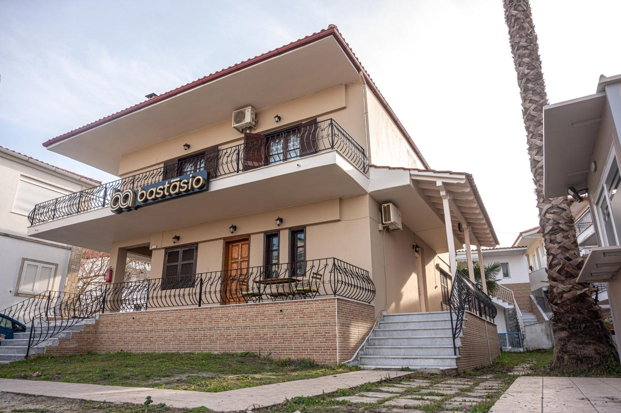 Βastasio Apartments Pefkochori Exterior foto